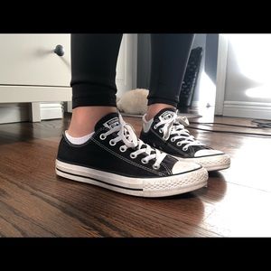 Black converse